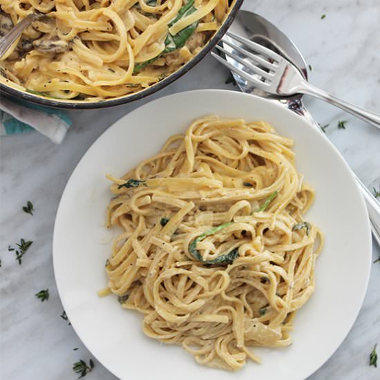 One Pot Creamy Garlic Pasta