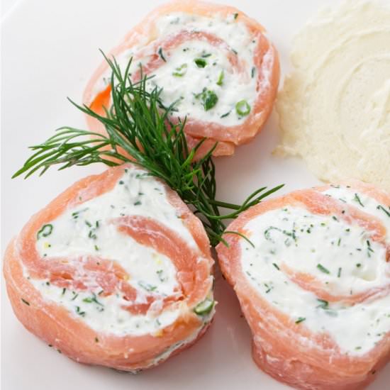smoked salmon pinwheels