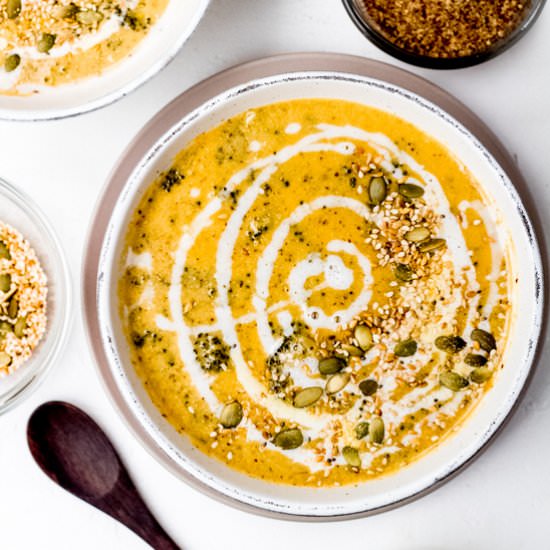 Vegan Cheezy Broccoli Soup Oil free