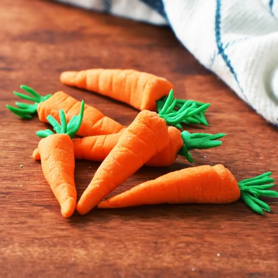 easy Fondant Carrots