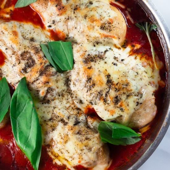 Easy Keto Chicken Parmesan