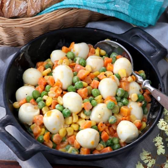 Mixed Vegetables With Quail Eggs