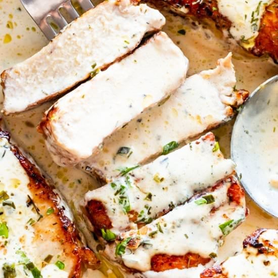 Creamy Ranch Sauce Pork Chops