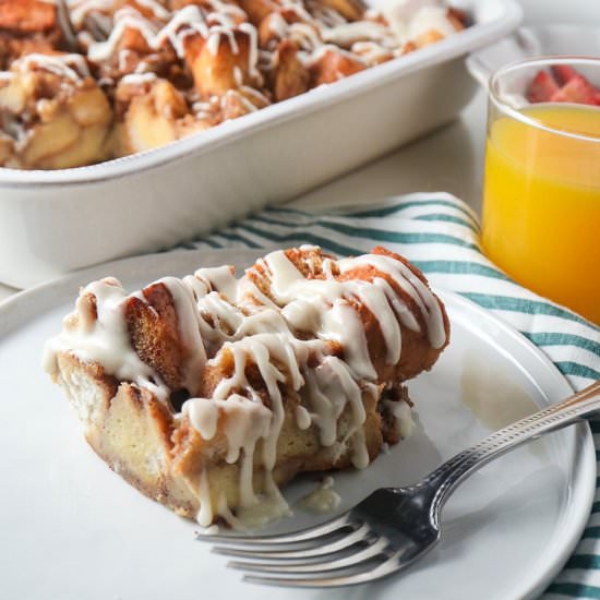 Cinnamon Roll French Toast Casserol