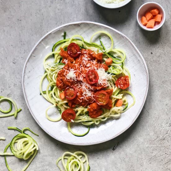 ZUCCHINI SPAGHETTI W/ HOME TOMATO