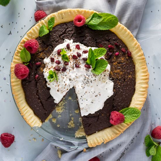 Grain-Free Chocolate Chia Pie