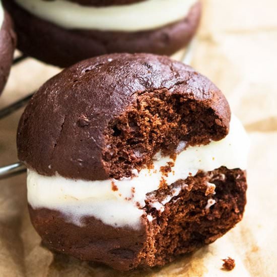 Chocolate Whoopie Pie
