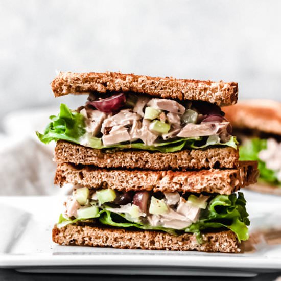 Vegan Chicken Salad Sandwich