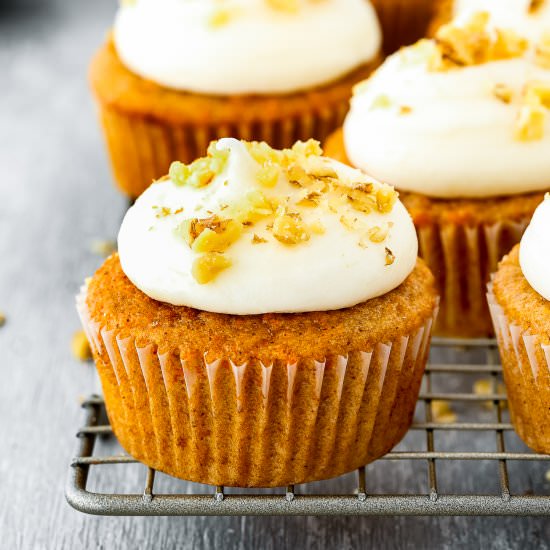 Eggless Carrot Cake Cupcakes