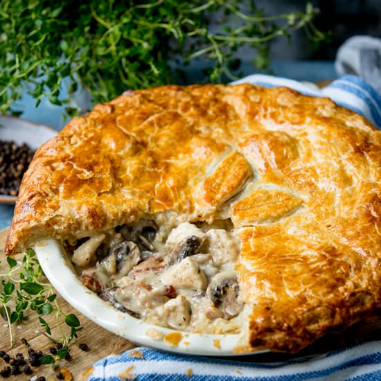 Creamy Chicken and Mushroom Pie