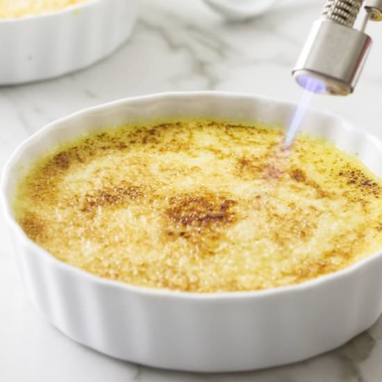vanilla bean creme brulee