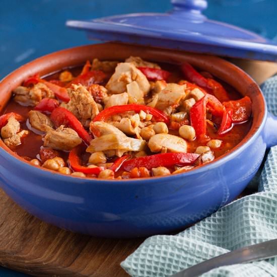 Chicken chickpea & pepper casserole