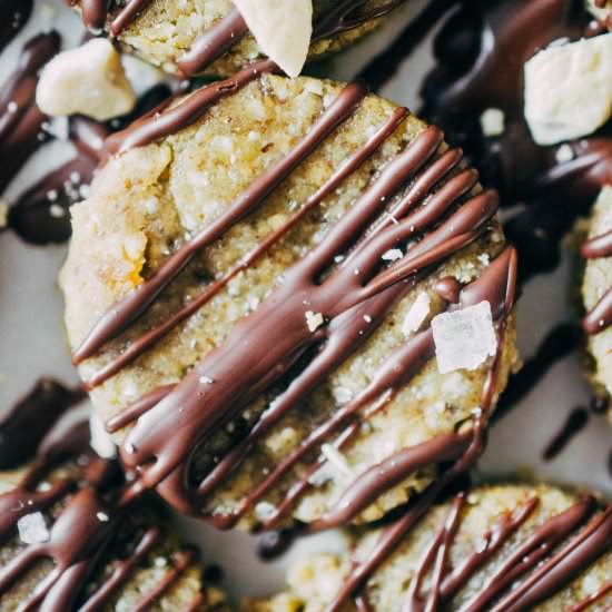 No Bake Protein Cashew Cookies