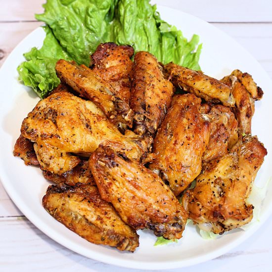 Crispy baked cajun chicken wings