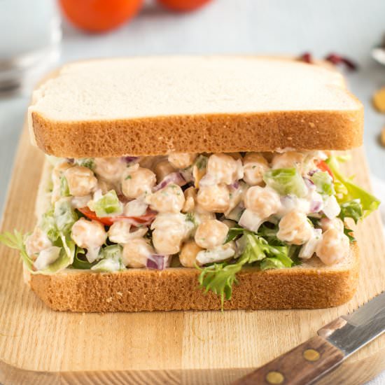 Creamy chickpea salad sandwiches