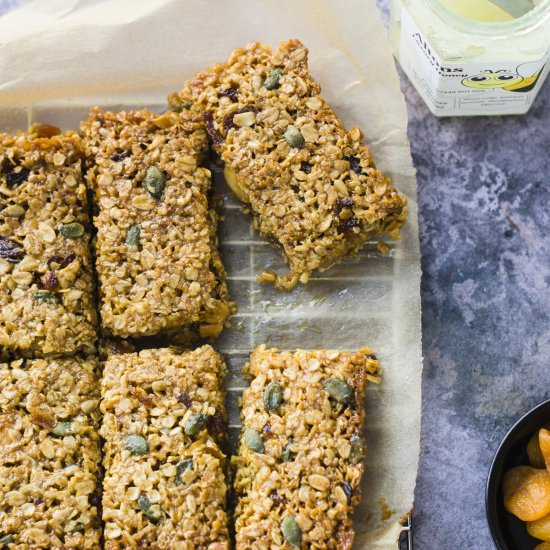 APRICOT, ALMOND & HONEY FLAPJACKS