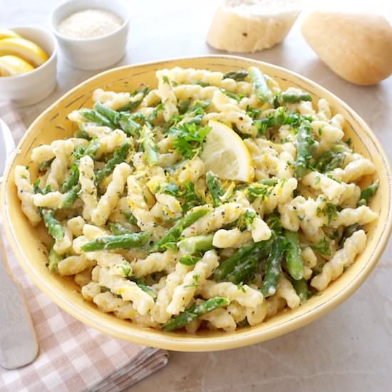 Lemon Asparagus Pasta