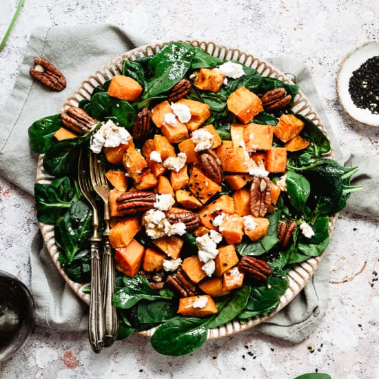 PECAN SPINACH SALAD