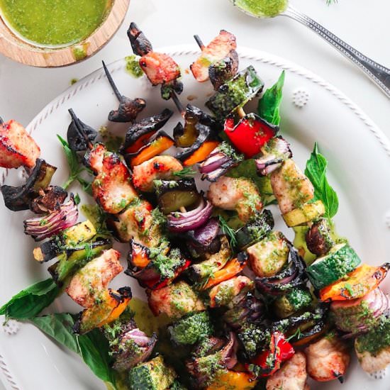 Chicken Kebabs & Lemon Herb Sauce