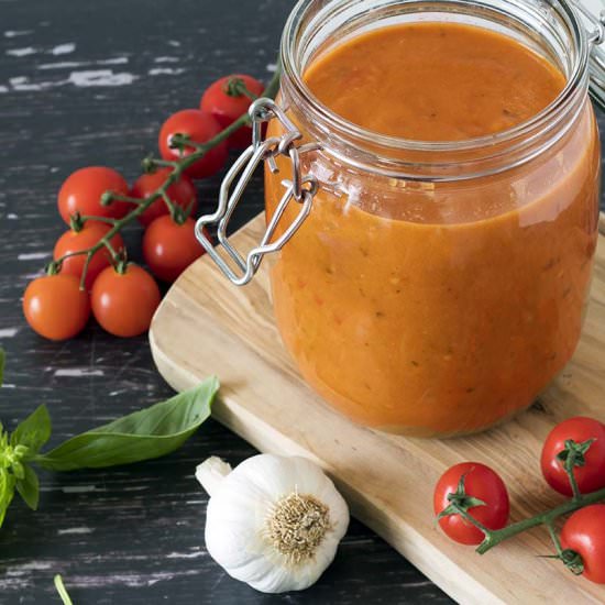 Fresh tomato sauce