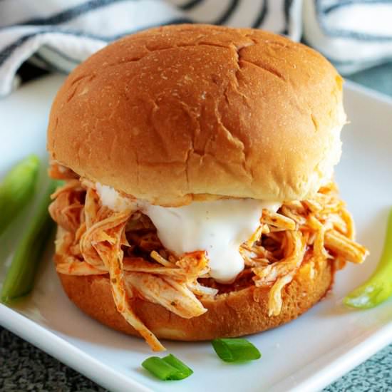 Instant Pot Buffalo Chicken Sliders