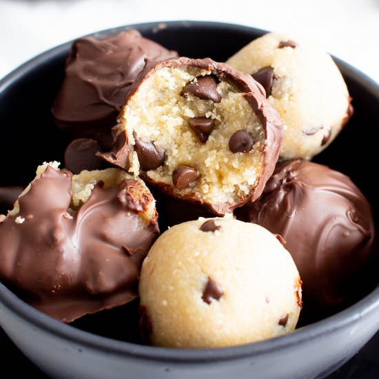 Chocolate Chip Cookie Dough Trufles