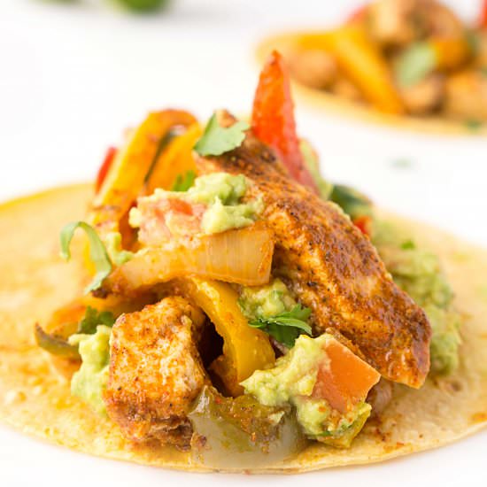 Healthy Sheet Pan Chicken Fajitas