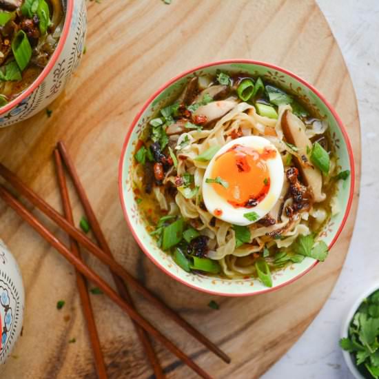 Garlic Noodle Soup & SoftBoiled Egg