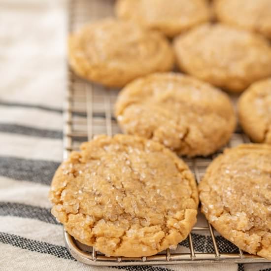 Perfect Chewy Peanut Butter Cookies
