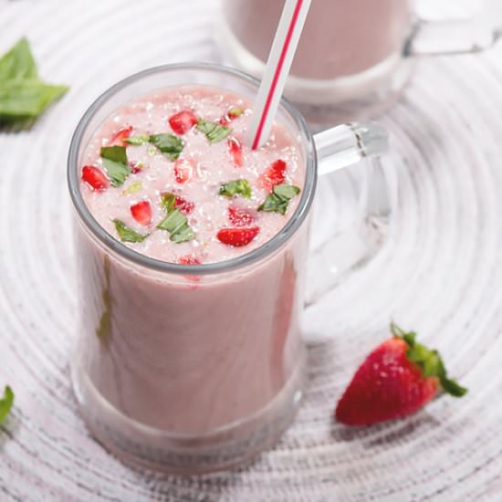 Strawberry banana smoothie