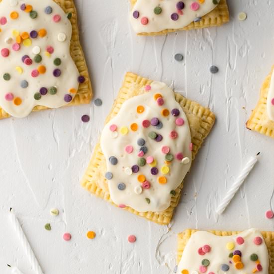 Funfetti Birthday Pop Tarts