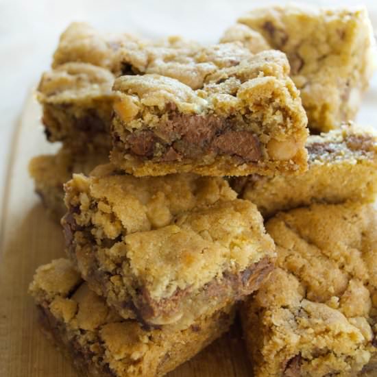 chocolate chip cookie bars