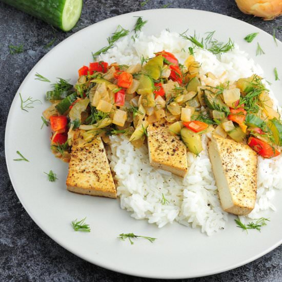 Tofu fillets in creamy gravy