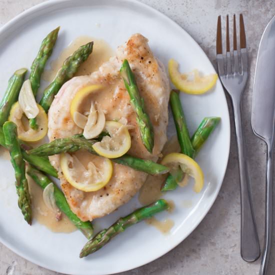 Chicken w Asparagus, Lemon & Garlic