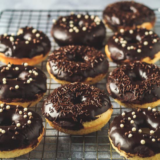 Baked Vanilla Doughnuts