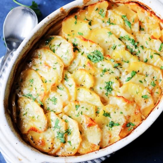 Boulangere Potatoes