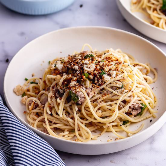 15 Minute Tuna Pasta with Pangratta