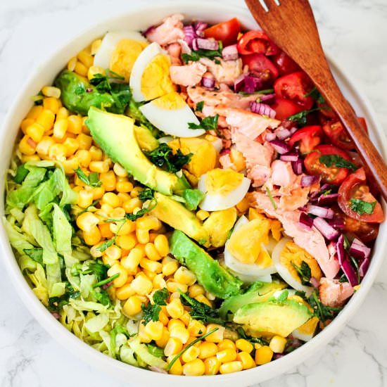 How to Make Salmon Cobb Salad