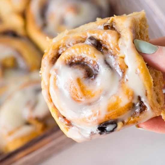 Vegan Carrot Cake Cinnamon Rolls