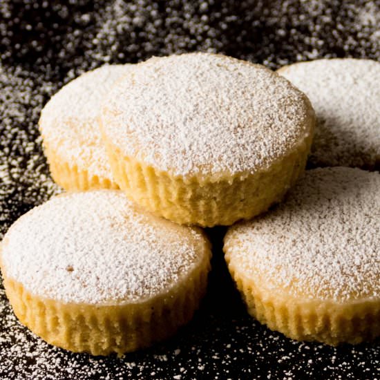 Instant Pot Cardamom Cupcakes