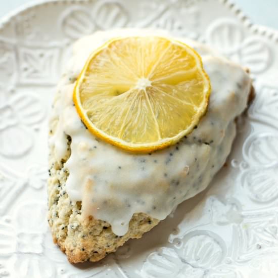 Lemon Poppyseed Scones