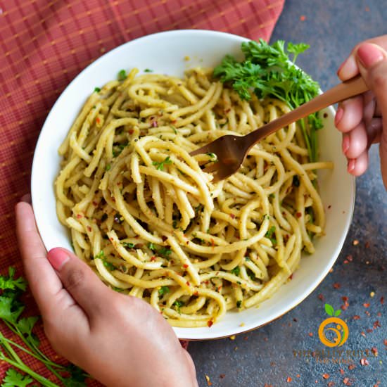 INSTANT POT SPAGHETTI AGLIO E OLIO