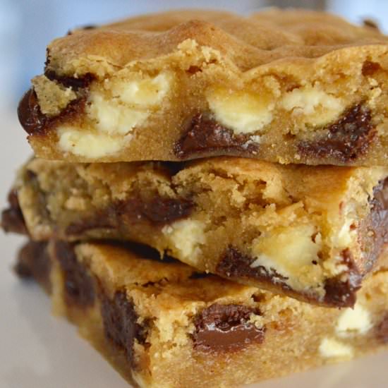 Large Batch Cookie Bars