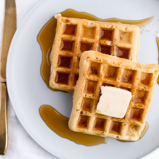 Easy Vegan Waffles