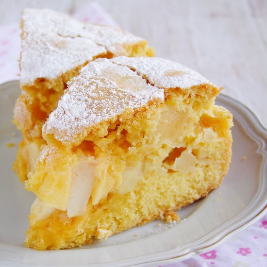 butter cake with apples