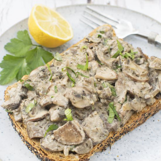 Vegan Creamy Mushrooms on Toast