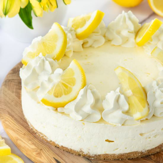 No-Bake Lemon Cheesecake