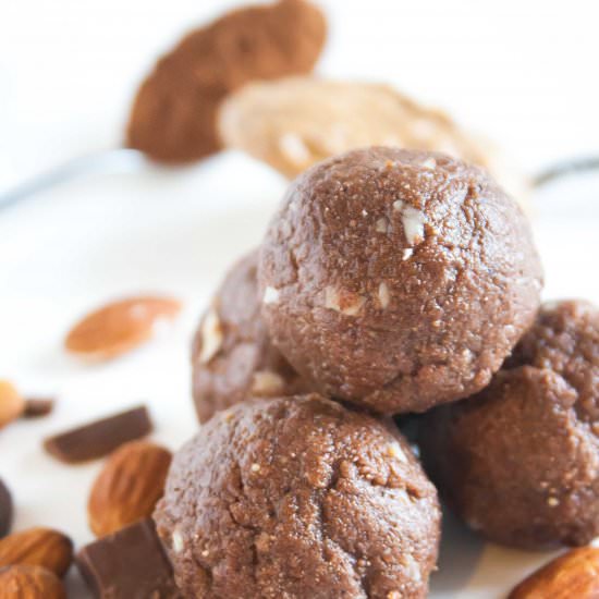 Chocolate Almond Energy Balls