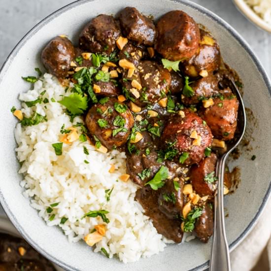 Vegan massaman curry