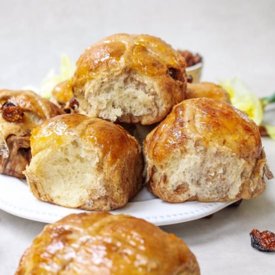 Vegan Hot Cross Buns
